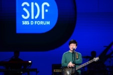 가수·배우·DJ·작가...김창완 "스스로에 사로잡히지 않겠다"
