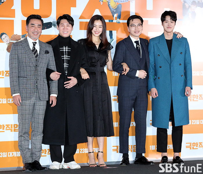 류승룡X진선규, 10월 30일 개봉 예정 영화 아마존 활명수 출연함과 브라질 특별편 예능프로그램 출연 예정