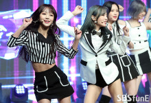 [E포토]소희, 네이처로 멤버로 첫 무대