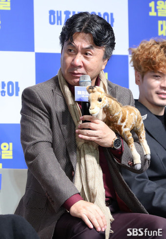 [E포토]박영규, '기린 역을 맡은 동물원장'