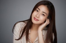 강소라 예비신랑은 30대 후반 한의사…훈남에 실력파 원장
