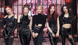 [E포토] 있지, 게스 후로 컴백