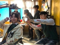 지우학 청산X온조 뽀뽀신 비하인드 뭐 어때, 연기잖아