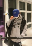 전 소속사 SM엔터 방문 최수영, 의미심장 모자 문구에 '웃음 빵'