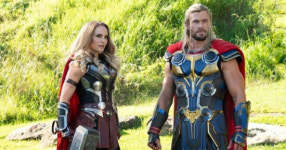 토르: 러브 앤 썬더, 개봉 첫 주 176만 동원…주말 박스오피스 1위