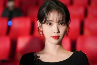 아이유, 데뷔 14주년 기념해 2억 기부 