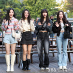 [E포토] 트리플에스 AAA, 활짝 핀 미모도 AAA