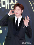 [E포토] 강다니엘, '하트+손인사 멀티 포즈'