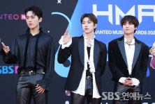 [E포토] 저스트비, 멋진 퍼포먼스 기대하세요