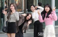 [E포토] WSG워너비 가야G, 소녀들의 유쾌한 출근길