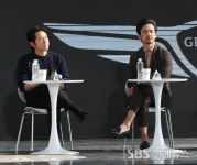 [E포토] 부산국제영화제 오픈토크 참석한 스티븐 연