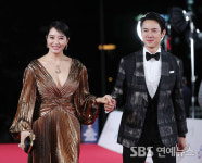 [E포토] 김혜수-유연석, 청룡의 두 MC