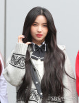 [E포토] (여자)아이들 소연, '빠져드는 퀸카 하트'