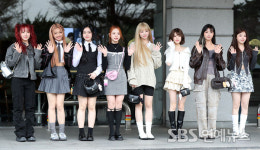 [E포토] 유니스, 유니버스 티켓의 주인공들