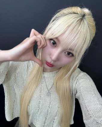 '야구공 맞고 혼절' 아이칠린 초원, 당분간 활동 중단