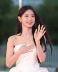 [E포토] (여자)아이들 미연, 아이돌 미소 장착