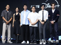 [E포토] 새 멤버들과 돌아온 더 존: 버텨야 산다 시즌3