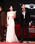 [E포토] 다현-진영, 영화제 빛내는 선남선녀