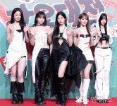 [E포토] 르세라핌, '가요대전 무대 기대하세요'