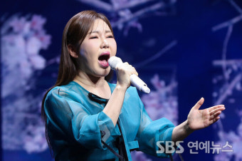 [E포토] 송가인, 애절한 사랑을 담은 '아사달'