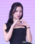 [E포토] 블랙핑크 지수, 벌써 봄이 왔어요