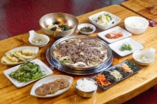 돼지갈비와 평양냉면, 본격 선육후면형 음식점 육미옥(肉味屋)