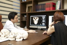 자연스럽고 예쁜 안면윤곽 원한다면 무조건 많이 깎지 마라