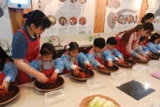 [커버스토리]OO랜드만 알면 구식 아빠