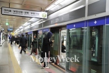 지하철 개통 40주년, 이용 요금 35배 올라