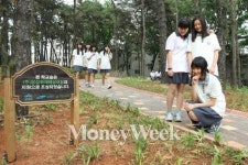 [똑똑한 보험생활] 1%의 기적, 교육현장에 꿈을 심다