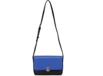 ‘스웨덴 세탁소’ 송하윤 패션, 젊은 감각으로 소화하라 ‘블루’