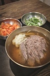 한우전문식당의 효율적 점심 아이템 ‘한우곰탕’