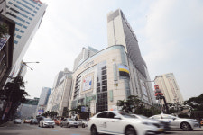 [포커스] 67년 샤롯데는 가고 이젠 뉴롯데