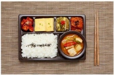 고품질의 엄선된 원재료로 만든 집밥같은 도시락을 세븐일레븐에서