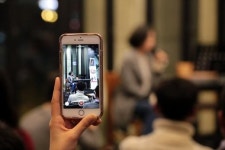 문화가 있는 날에 함께 한 ‘탐스테이지’ … ‘알리’ ‘후니아’의 버스킹 공연 열려