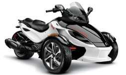 [포커스] 스릴+안전… 세 바퀴가 뜬다