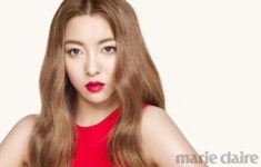 F(x) 루나 뷰티 화보, 성숙미 강조하는 사파이어 아이라인&레드 립