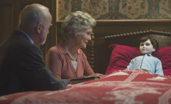 [영화-더 보이] 죽은 아들, 살아있는 인형