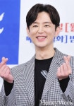 [MW사진] 권율, 소프트한 미소에 여성들 두근두근~