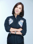 장애인 손잡은 청년의 미소서 본 참다운 여행