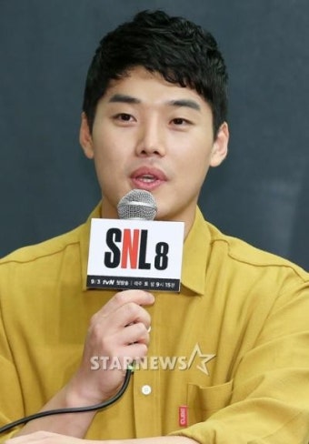 [tvn시상식] 권혁수·이세영, 노예상 수상소감 중 마이크 내려가 