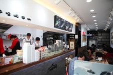 복합매장의 성공 비밀? ‘아딸&가마솥김밥’ 처럼!