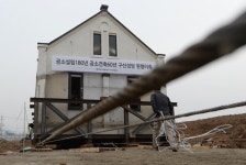 구산성당, 원형 그대로 구산성지 옆으로 이전