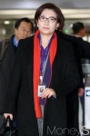 [머니S포토] 국회 출석한 여명숙 위원장