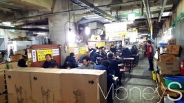 [르포] 낙원상가, 그래도 추억은 흘러나온다