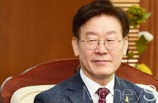 [머니S포토] 불교계 방문한 이재명
