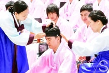 [머니S포토] 외국인이 바라본 전통 성년례