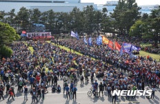 현대자동차 노조, 6년 연속 파업… 임금인상·교대제 등 단협 차질