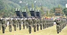 국군의 날 행사, '특전사 집단강하'부터 '블랙이글스 특수비행'까지