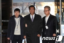 MB 정부 '댓글 공작 혐의' 김태효 영장심사… 오늘 구속 여부 결정